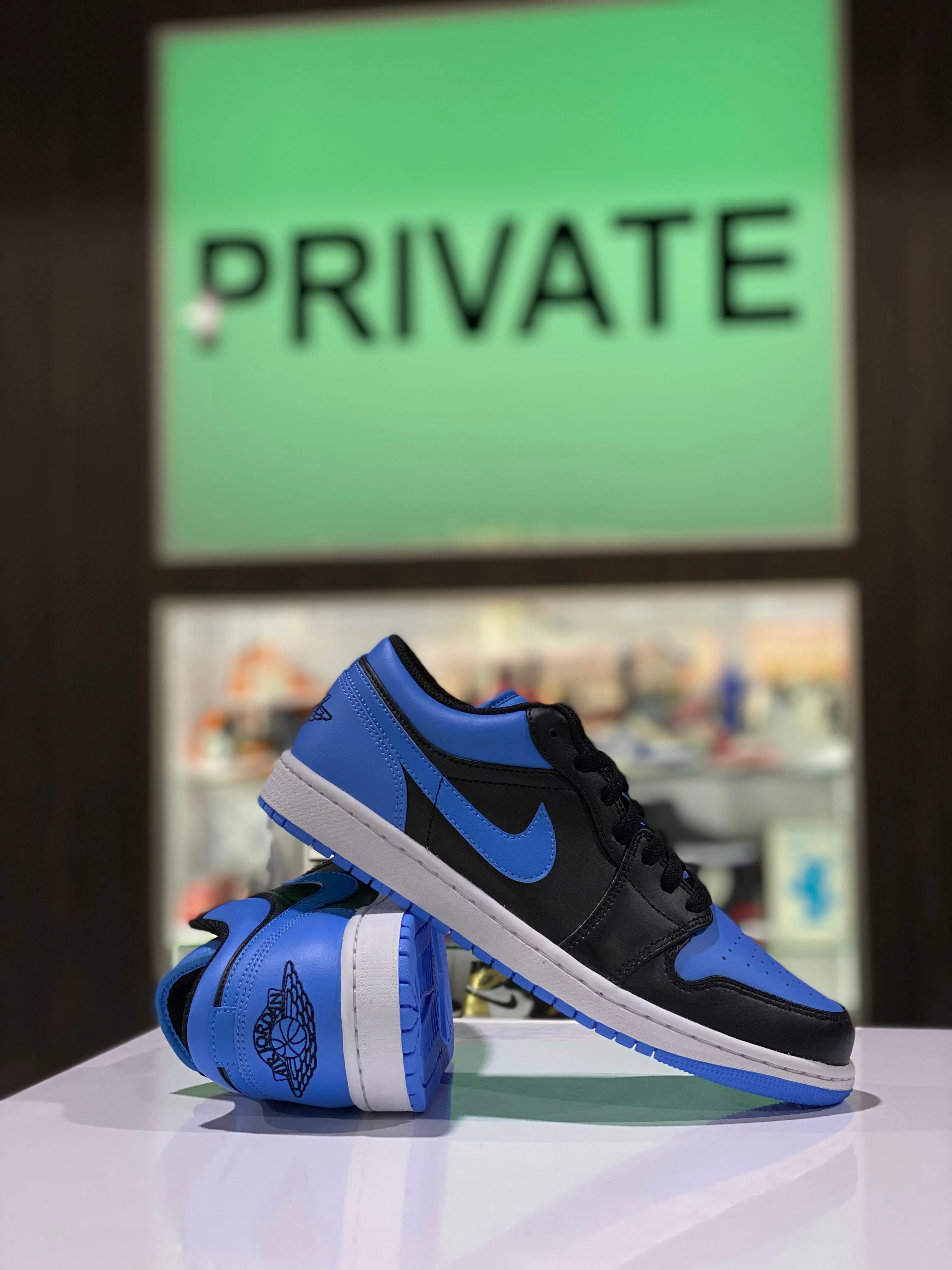 Air Jordan 1 Low University Blue