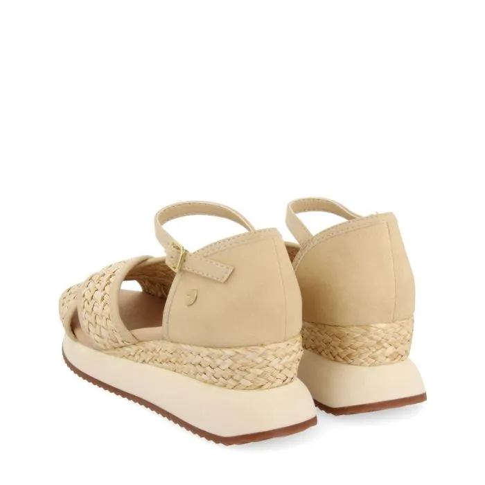 BEIGE SPORTY SANDALS WITH 5,5CM HEELS