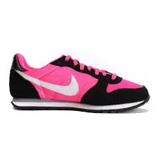 NIKE WMNS GENICO    